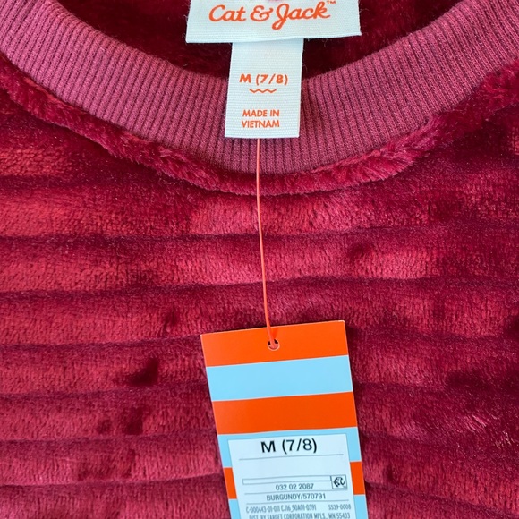 NWT Cat & Jack Burgundy Long Sleeve Ribbed Girls Top, size M 7/8 - Picture 3 of 5